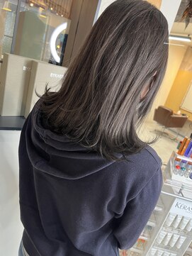 ブルーアンドカンパニー(BLUE&Co.) モカグレージュ