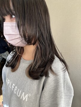ファンド 千葉(fand) ウルフカット/レイヤーカットインナーカラー