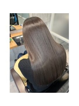 ネウィ 赤羽(newi) 梅雨前に酸性ストレート