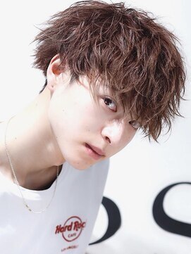 リップスヘアー 銀座(LIPPS hair) 新トレンドパーマフェザーツイスト前下がりシルエットマッシュ