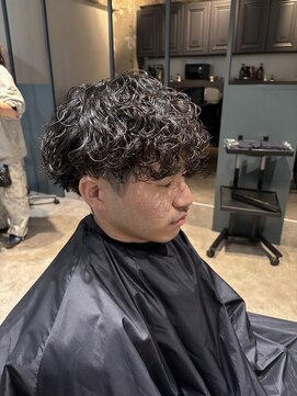 ゼストカロン(ZEST Kalon) 女子が好むメンズパーマ！波巻きスパイラル！