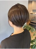 刈り上げるか刈り上げないかのショートボブ