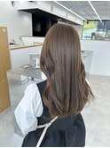 オリーブベージュカラー