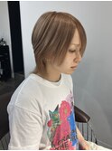 ミルクティーベージュ