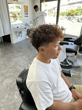 ワンシザース(ONE SCISSORS) ナチュラルテーパーフェード