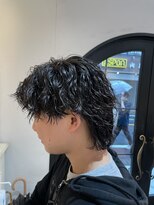 アロハ(ALoha) 【縦落ちスパイラル】 センターパートウルフ