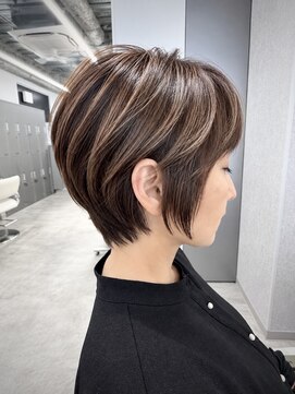 ロエ 元町店(Loe) 元町ショートカット白髪ぼかし白髪染めハイライト髪質改善ボブ