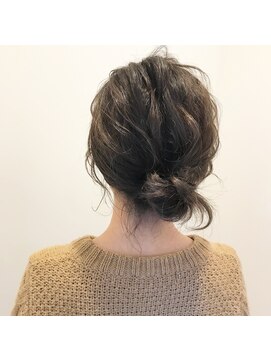 フープヘアー(HOOP.HAIR) ちょっとお出かけヘアアレンジ