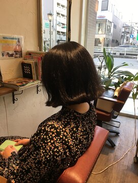 ヘア デザイン スタイリー(Hair Design stylee) 切りっぱなし外ハネボブ2