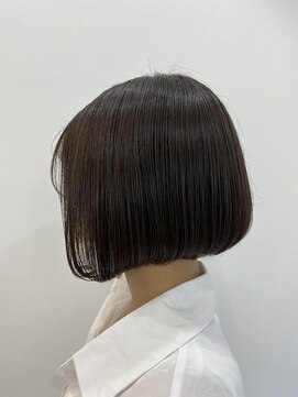 カットハウス ニューヨーク(CUT HOUSE NEW YORK) ワンレンボブ