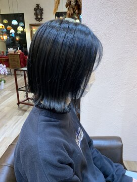 フェイバー 警固店(FAVOR) ネイビーブルー☆イルミナカラー/ボブ/パーソナルカラー診断