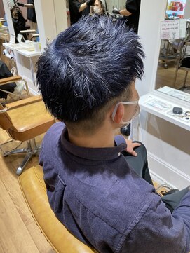 アヴァンス 天王寺店(AVANCE.) 刈り上げスタイル×ブルーブラック