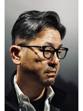 銀座 シノ 本店(shino) ビジネススタイル　メンズ　理容室　銀座