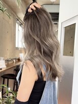 サイン 表参道(SIGN)&nbsp;レイヤーカットバレイヤージュカラーケアブリーチ