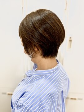 アッシュ 町田駅前通り店(Ash) 【Ash町田駅前通り店　木口優子】ストレートショート