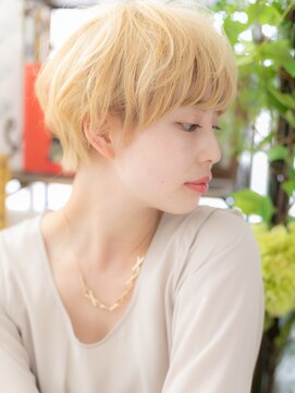 カバーヘア ブリス 上尾西口店(COVER HAIR bliss) ハイトーンカラー韓国風小顔マッシュパーマh3上尾10代20代30代