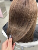 エヌアイ オモテサンドウ(ni omotesando)&nbsp;ミルクティーベージュ ベージュカラー ダブルカラー ケアカラー