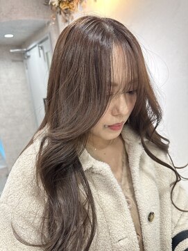 シー(shii..) 《shii.. /稲葉》#レイヤーカット#シースルー#前髪#顔周りカット