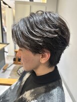 レム 泉中央店(L.E.M) フェザーショート