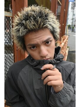 ラ ルーナ アレックス 神戸北町店(la luna alex) ハイトーン×スパイキーショート