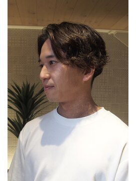 ピークアブー アヴェダ アトレ恵比寿(PEEK-A-BOO AVEDA) メンズパーマ/センターパート