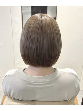 リコ ヘアー(Lico Hair) ミルクティーベージュ＊ミニボブ