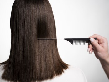 ビップヘアー(BIP HAIR)の写真/縮毛矯正が得意なサロンで、お客様の髪質に合わせた施術で、ヘアケアしながらまとまりのあるスタイルに♪