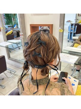 ノット 成田公津の杜(Knot) 黒髪/オリーブグレー/小顔/ココアベージュ/成田公津の杜駅