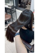 シェノン 梅田(CHAINON)&nbsp;梅田/クラゲヘアー/オリーブグレー/小顔/ココアベージュ