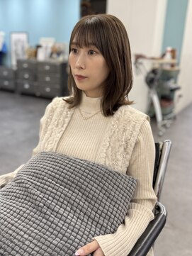 オウル(Owll) ◆◇くびれミディアム透明感モカベージュ◇◆