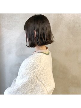 ミント(mint) 暗髪グレーで透明感!