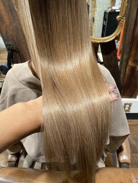 アティック ヘアーデザインアンドリラクゼーション(attic hair design&relaxation) 髪質改善ヘアエステ　1回目