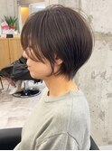 【松本 聖】丸みネイビーラベンダーショートボブ《大阪梅田駅》