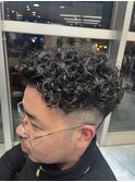 フェードプードルスパイラルパーマ