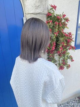 シェミール(CHEMIR) ホワイトシルバー/ケアブリーチ/四日市カラー