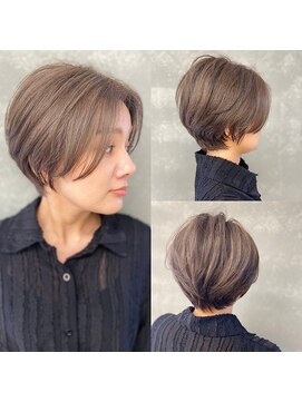 トゥージュ ベル(Toujours Belle) 大人綺麗めくびれショート×ムードグレージュカラー