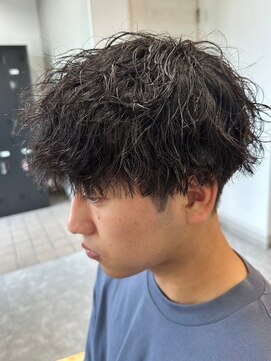 フゥ 宇都宮(FeU) 波巻きパーマメンズパーマメンズヘアツーブロックツイストパーマ