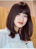 ミディアムボブくびれレイヤー似合わせカットハッシュカット