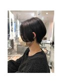 大人可愛いハンサムショート