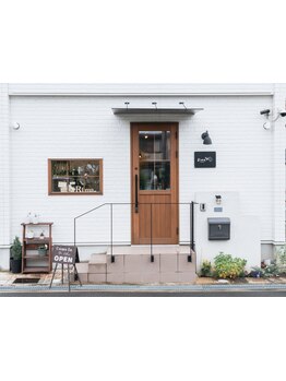 【河内花園】女性stylis1人のみ在籍。落ち着いた空間で「美容院は苦手…」という方も通いやすいサロン♪