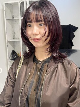 ココ 本八幡(KOKO) 黒髪クラゲヘアーオリーブグレー小顔ココアベージュミディアム