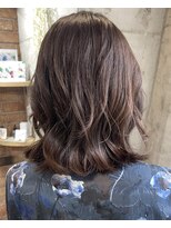 マノハル(MANOHARU)&nbsp;鎖骨ミディアム　パープルブラウン