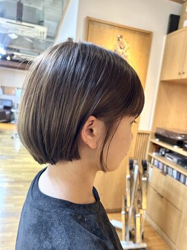 ロジエ(ROSIER) 丸みショートボブ10代20代30代