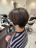 クララ 守谷店(CLALA)&nbsp;大人女性に人気の立体感ハイライトショート