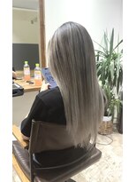 リフル 八王子(RIFULL)&nbsp;ハイライト　バレイヤージュ　脱白髪染め　レイヤー　髪質改善