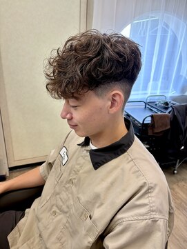 エル ヘアアンドライフ(eLL hair&life) フリックパーマ