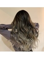 シャルム(Charme) シルバーバレイヤージュ