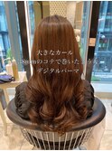 tomo ゆるくおっきなカール。コテ巻きデジタルパーマ