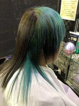 ヘアーブティック アート21ハーツ店 メッシュ&インナーカラー