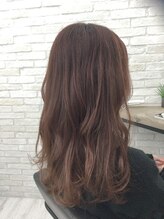 ヘアースタジオココルッチ(hair studio CoCo-Rucchi) フューシャピンク